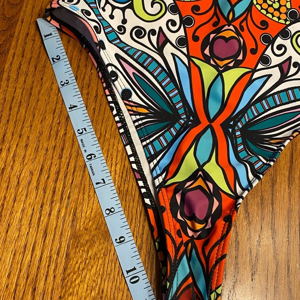 Colorful Chain Strap One Piece Swimsuit - Picture 13 of 16